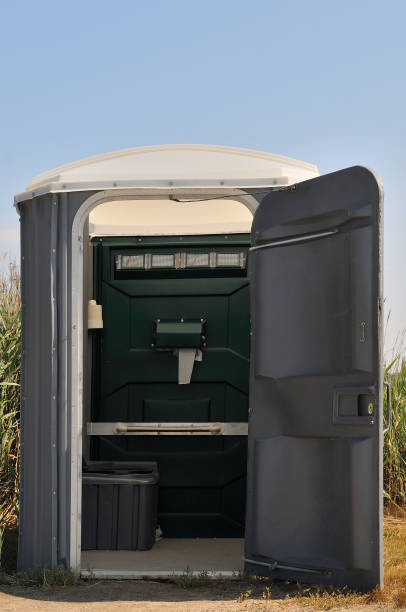 Best Porta potty rental near me  in Cascade Locks, OR